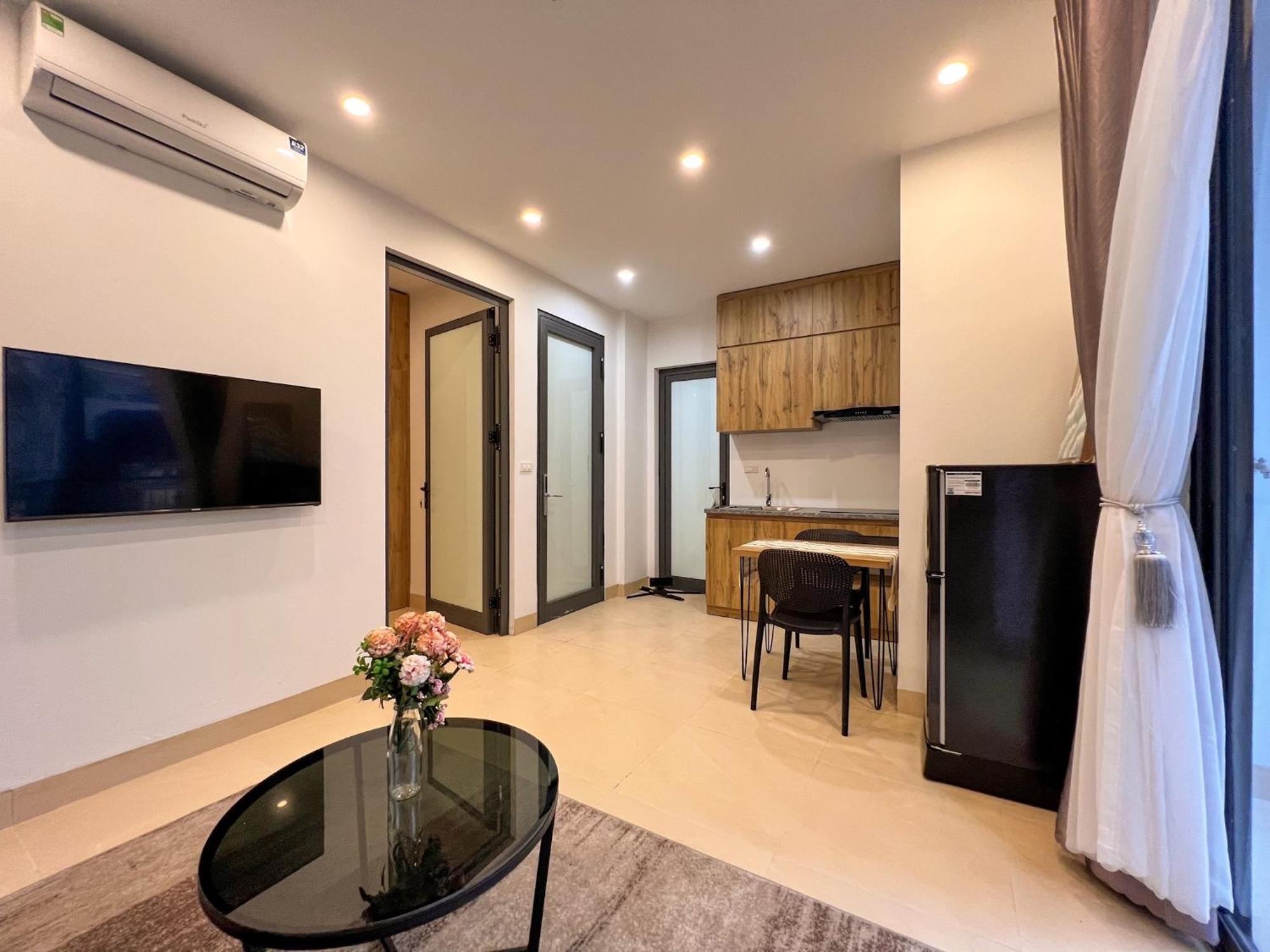Nine Housing 290 Kim Ma Aparthotel Hanoi Eksteriør bilde